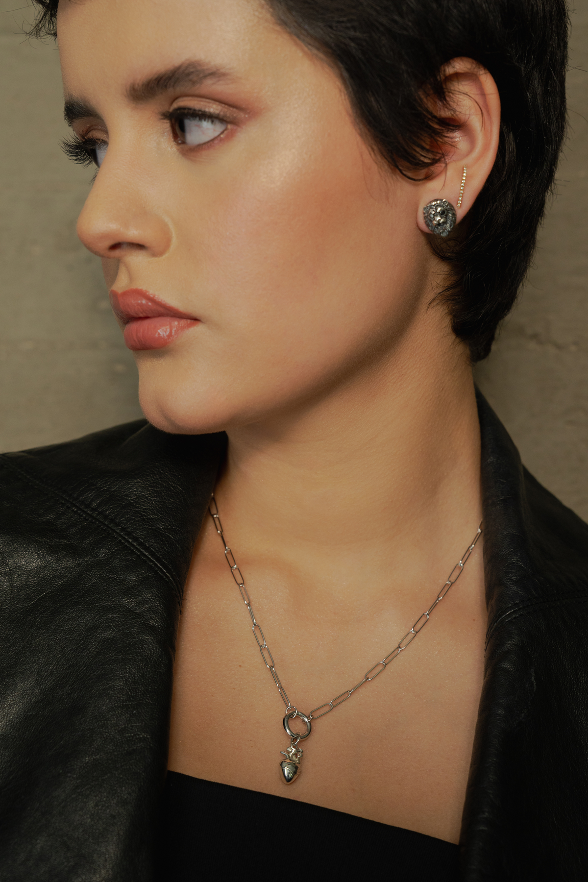 Aretes León