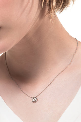 Sello Neha – oro 14K blanco